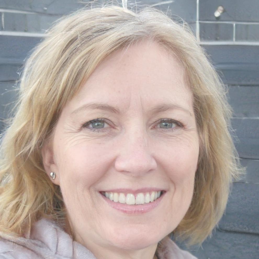 Porträt von Kerstin Lohmann, Programmleitung bei megiscusaazora
